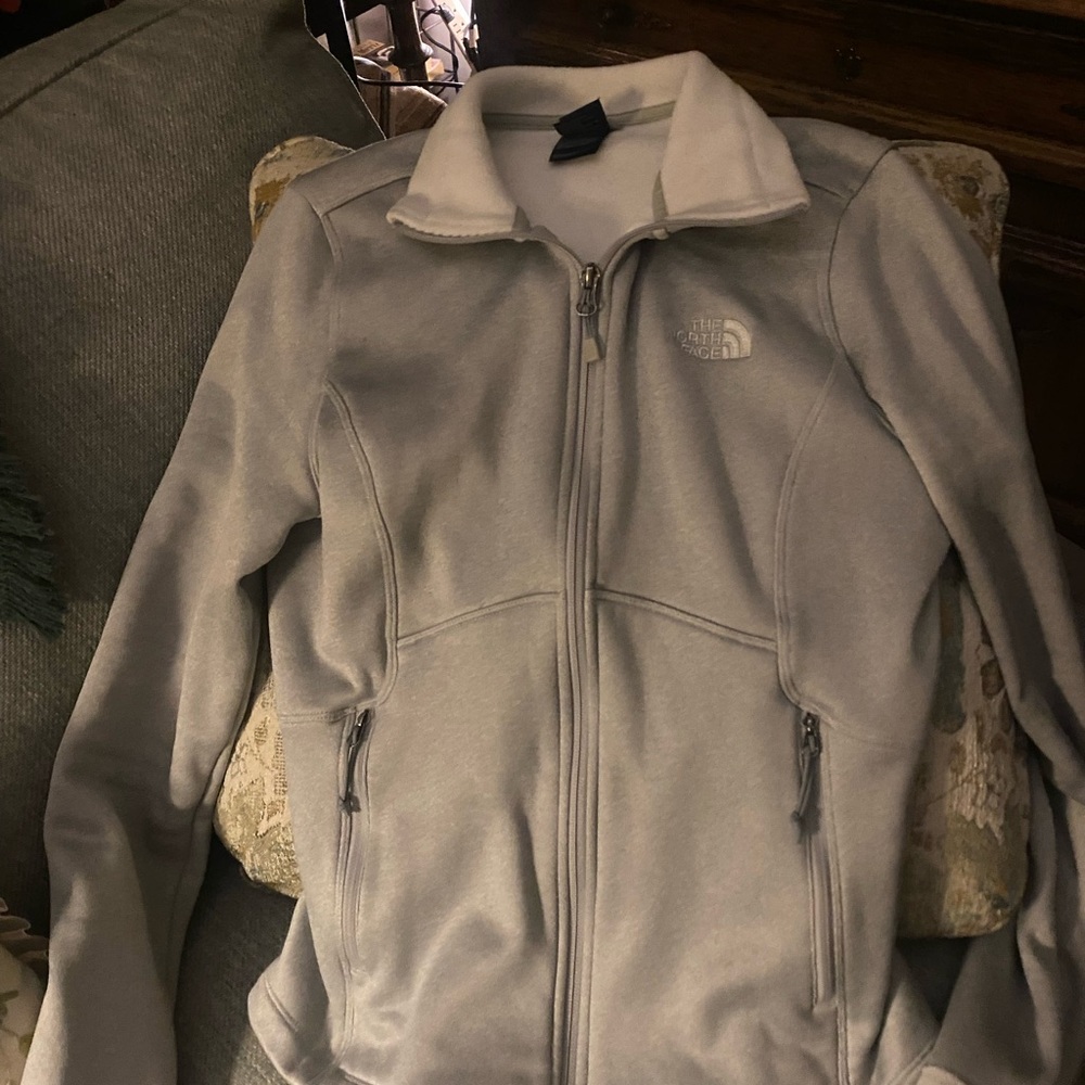 The North Face Women's Light Gray Ski Jacket